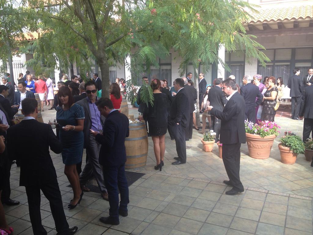 Hotel Restaurante San Roque Medina del Campo Kültér fotó